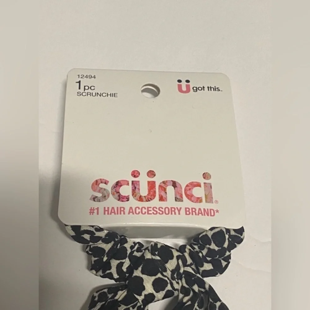 scunci scrunchie scarf